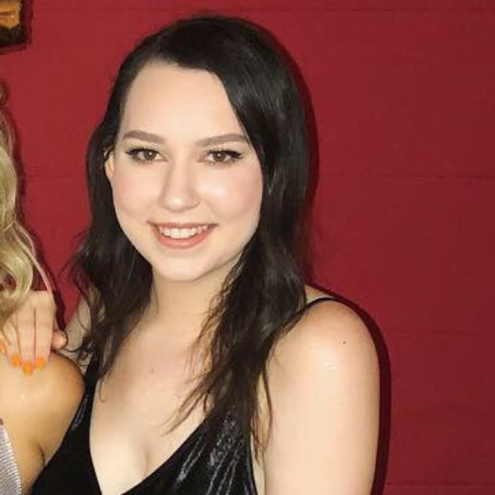 Meet your Posher, Brianna
